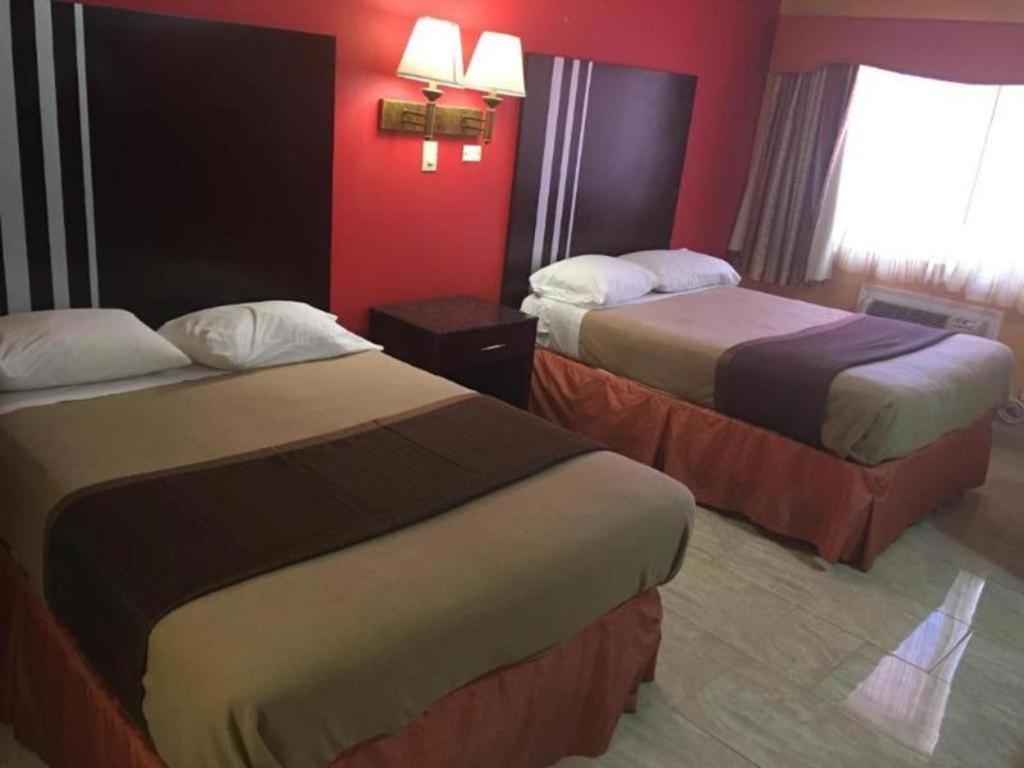 ทราเวลลอดจ์ บาย วินด์แฮม เบย์ชอร์ ลองไอส์แลนด์ Motel ภายนอก รูปภาพ